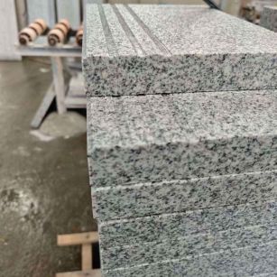 苏州芝麻白楼梯踏步