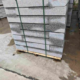 苏州芙蓉白路牙石，马路牙子