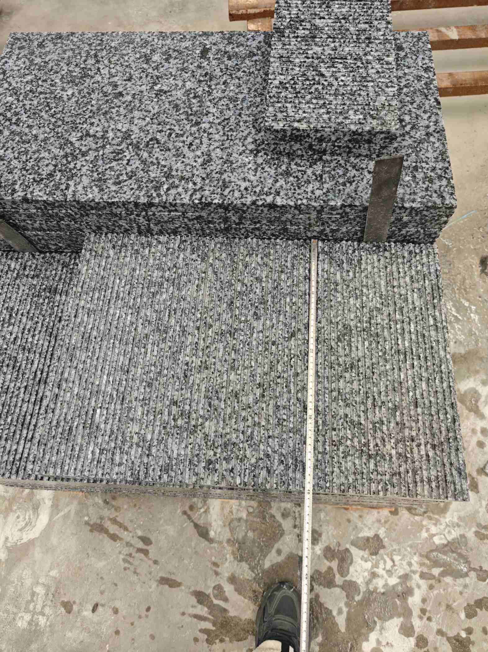 苏州芝麻黑拉丝面