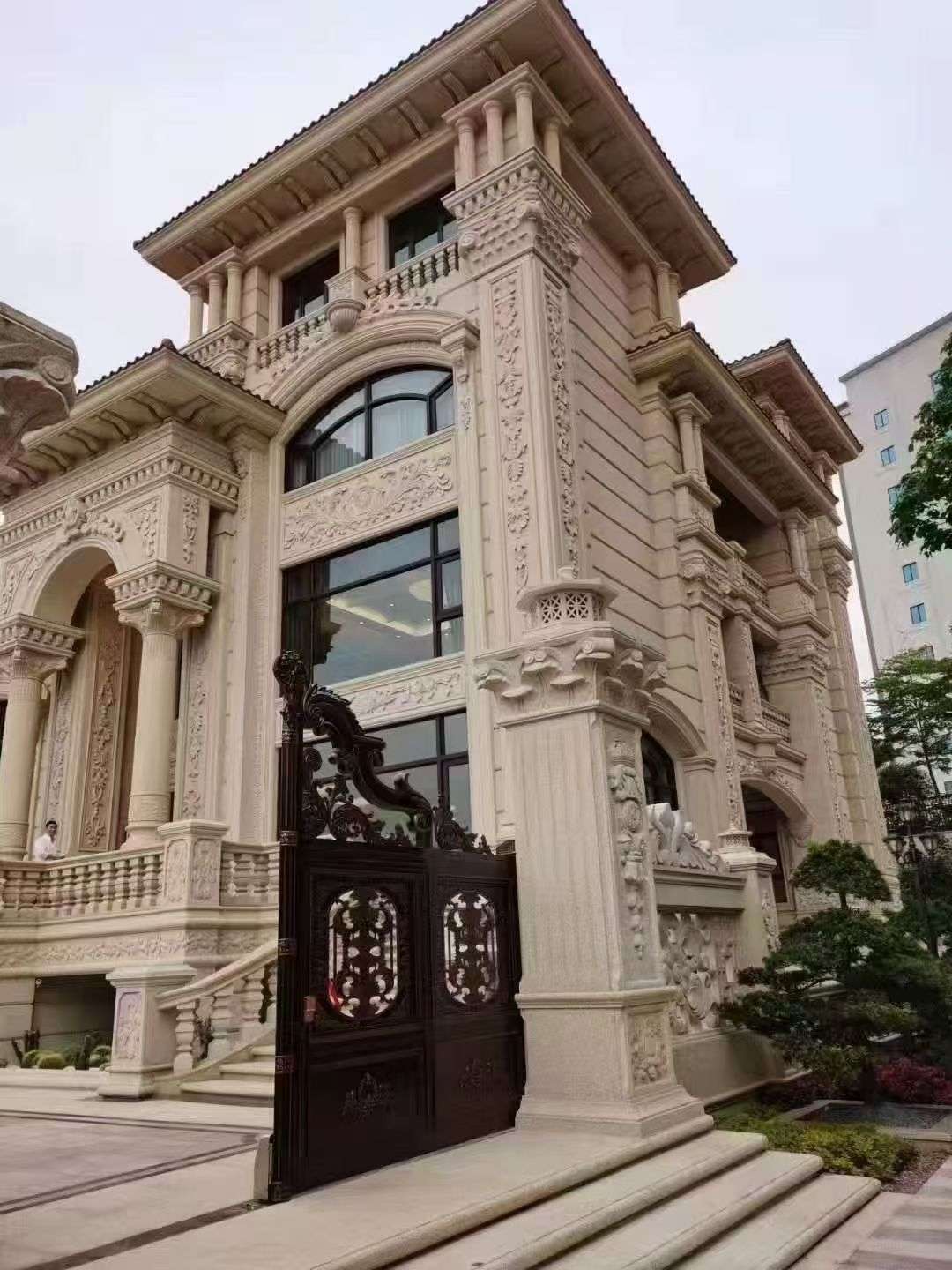 苏州黄金麻别墅外墙异形定制